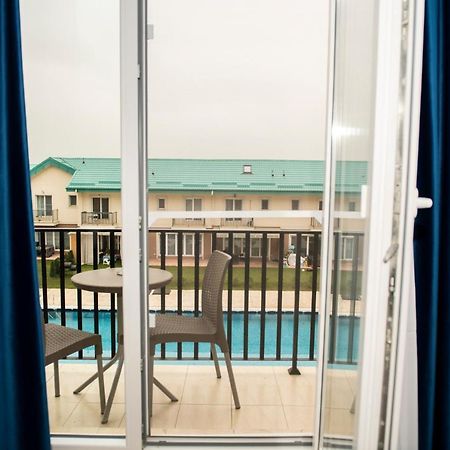Raphael Apartment North Bucharest Cosmopolis Stefanestii de Jos Luaran gambar