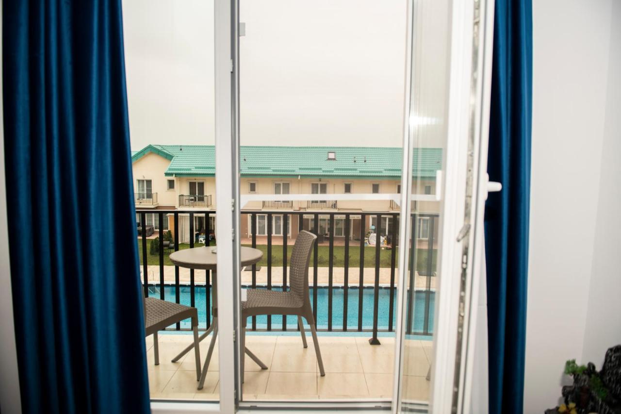 Raphael Apartment North Bucharest Cosmopolis Stefanestii de Jos Luaran gambar