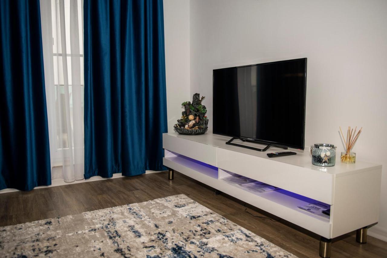 Raphael Apartment North Bucharest Cosmopolis Stefanestii de Jos Luaran gambar