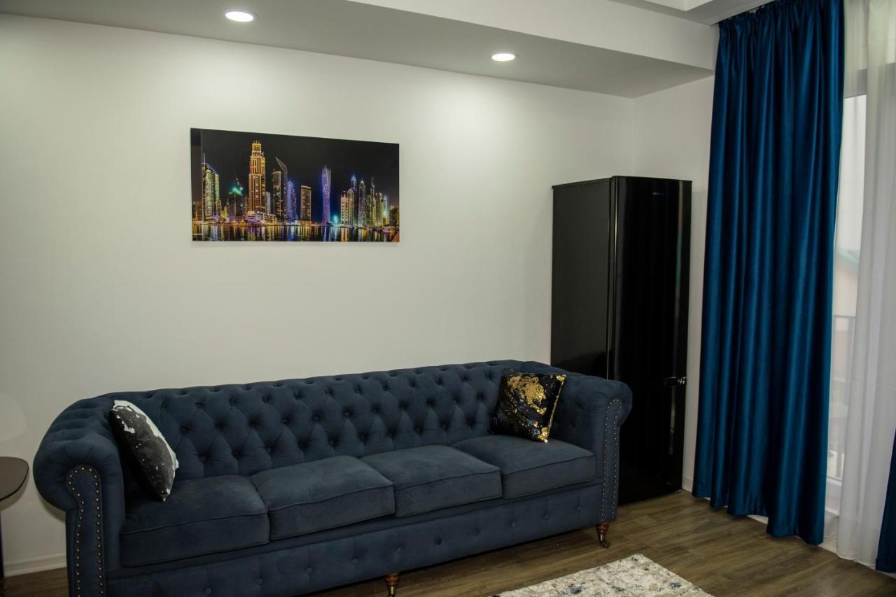 Raphael Apartment North Bucharest Cosmopolis Stefanestii de Jos Luaran gambar
